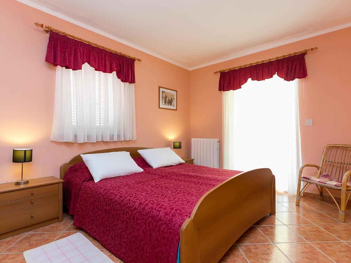 Residence Matilda Врсар Экстерьер фото